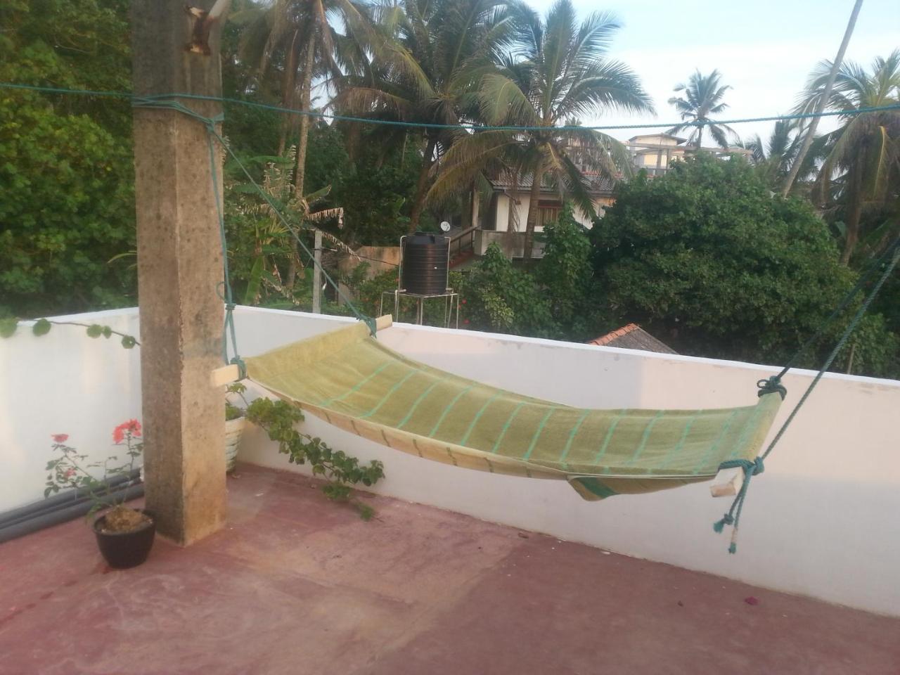 Sun Ocean Inn Mirissa Exterior foto